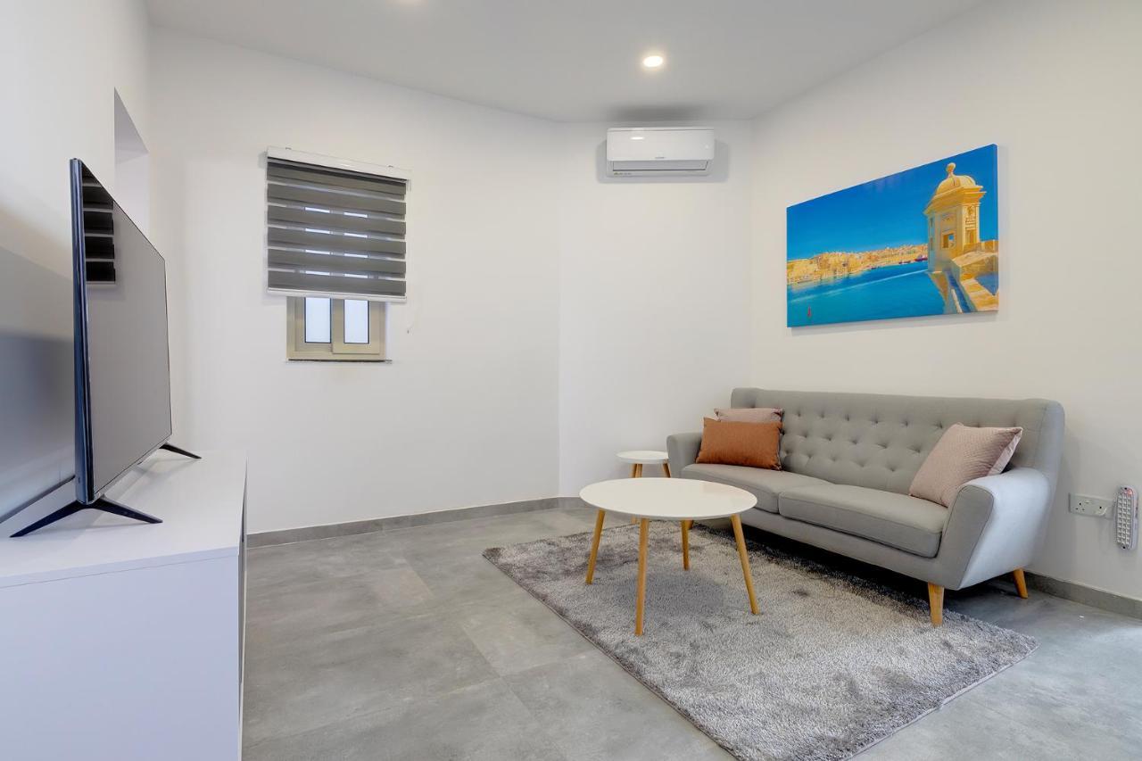 Perfect Location, Modern 2Br Apartment Sliema Exterior foto
